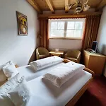 Hotel Gut Kramerhof Otel